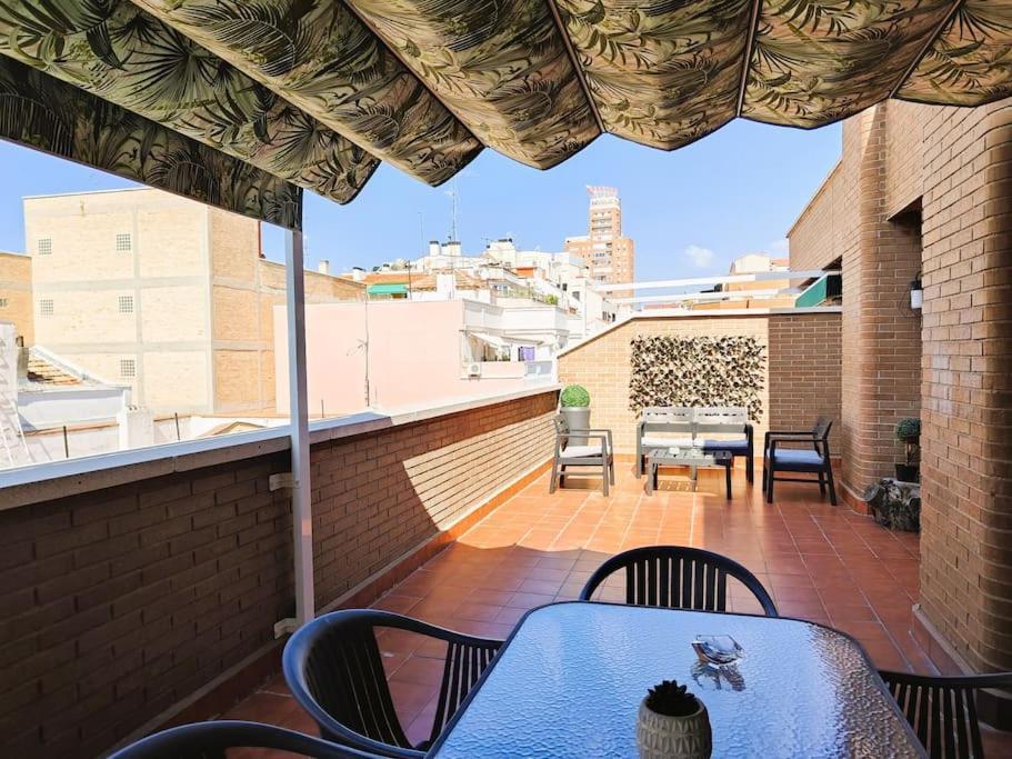 Apartamentos Turisticos Seviro Μαδρίτη Εξωτερικό φωτογραφία
